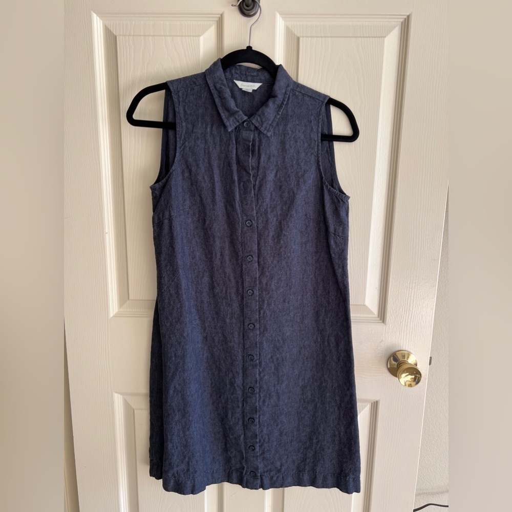 Garnet Hill, A-Line linen shirt dress, size 4, black